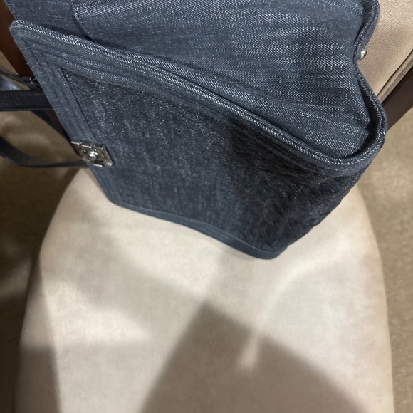 Chanel - Picture 6 of 11